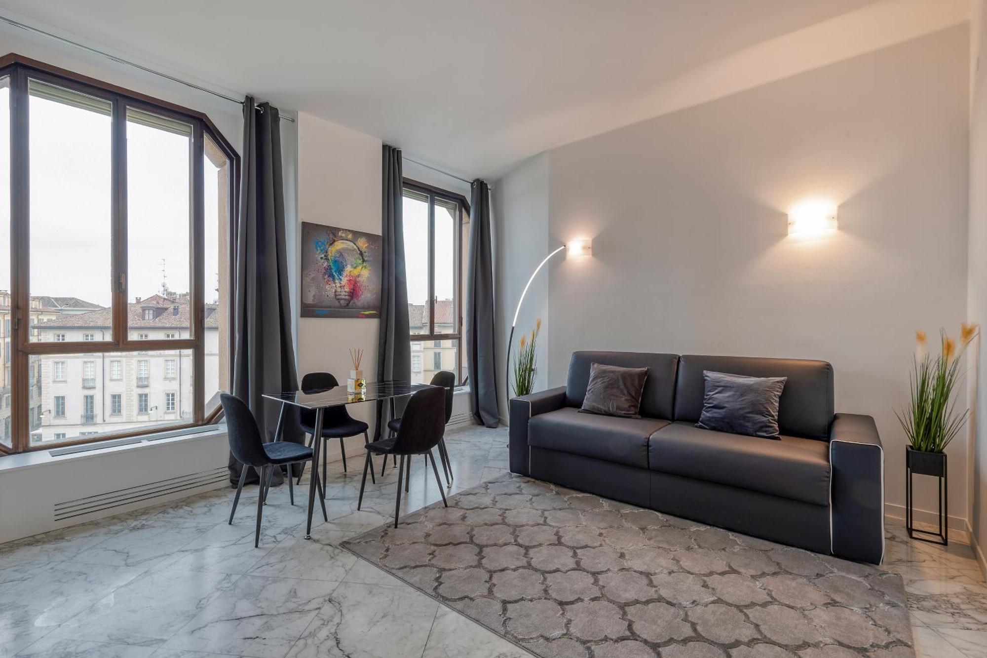 Milan Royal Suites - Duomo Santo Stefano Ngoại thất bức ảnh