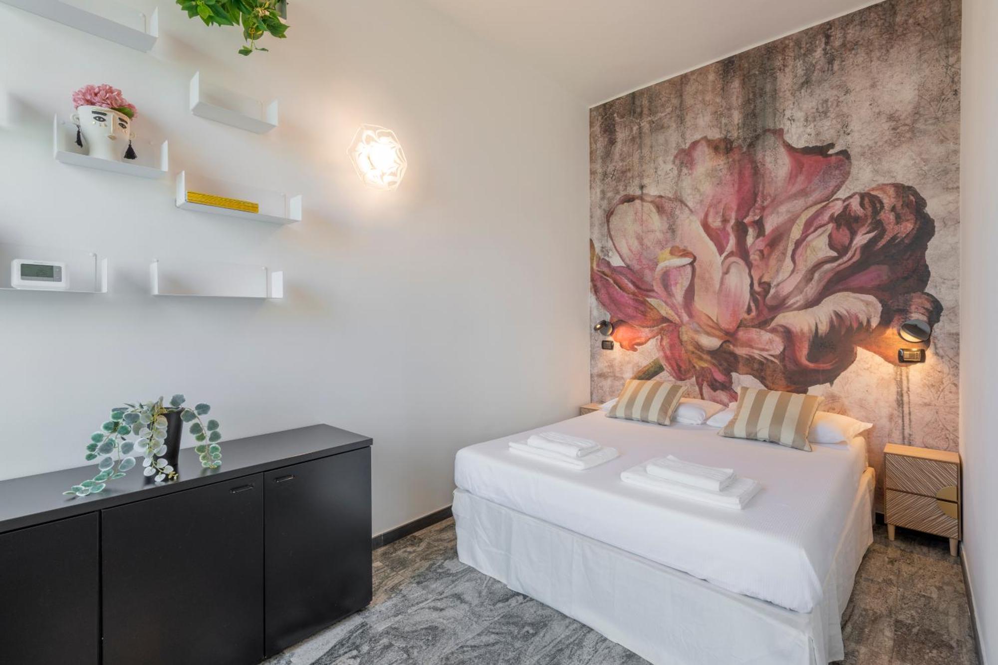 Milan Royal Suites - Duomo Santo Stefano Ngoại thất bức ảnh